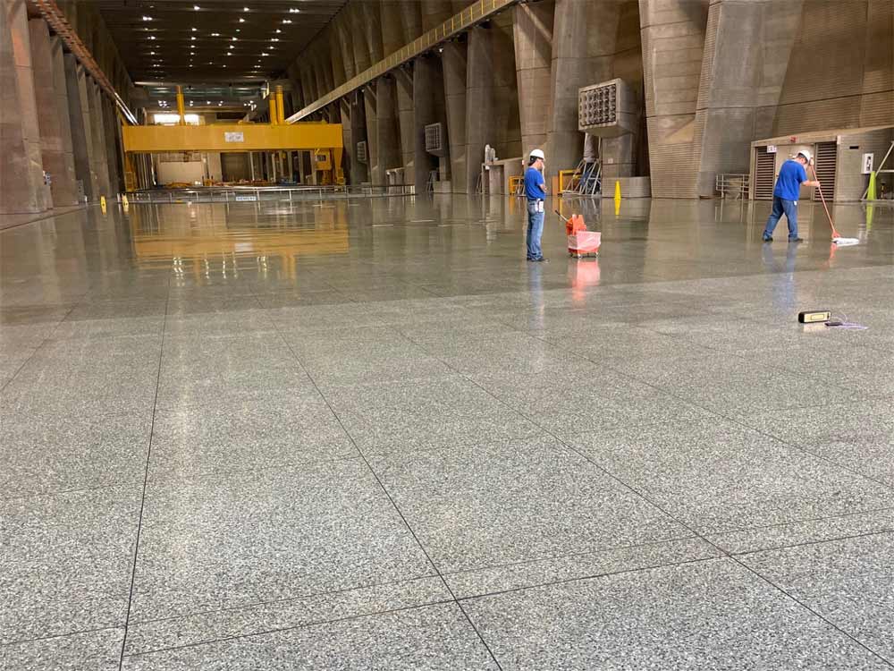 Freshly polished floor in a large facility hall