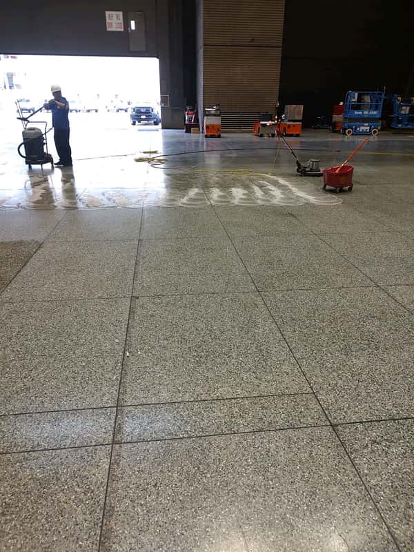 JSD crew cleaning a facility floor